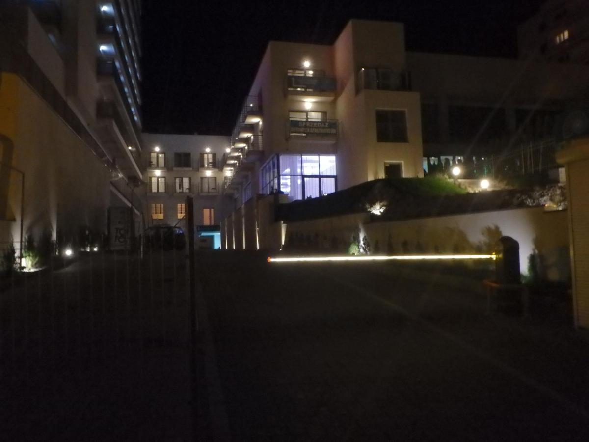 Aparthotel Przy Plazy Miedzyzdroje Exterior foto